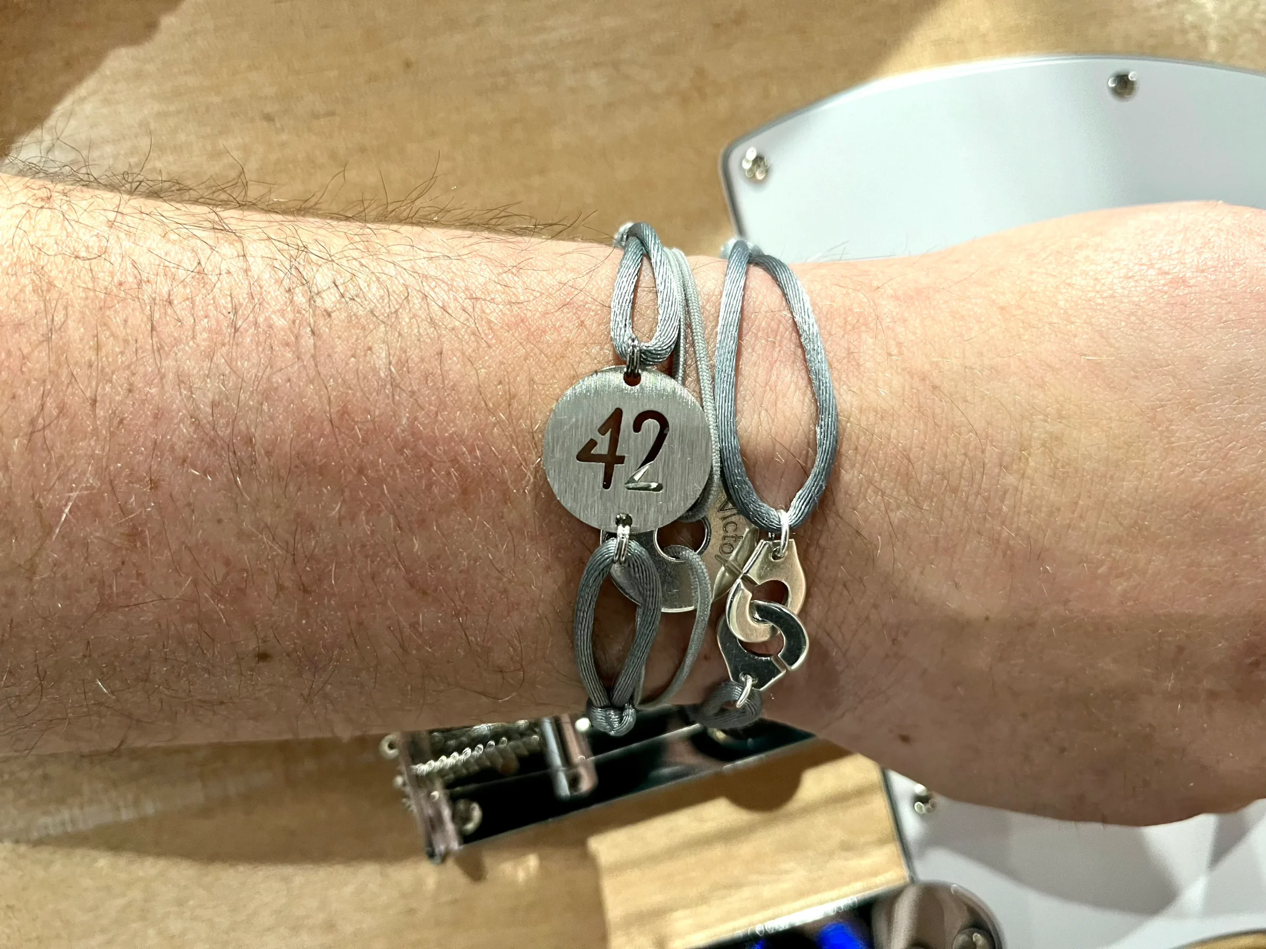 Bracelet 42 Inox Gris – Image 2
