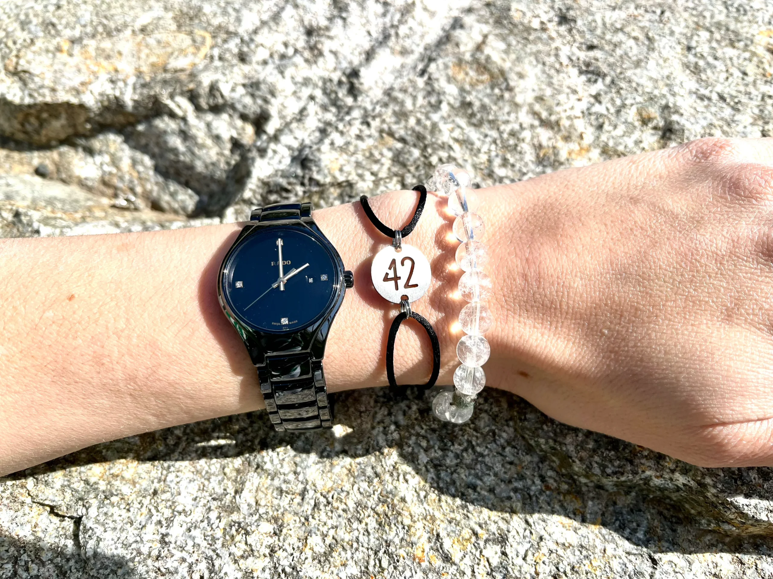 Bracelet 42 Petite Médaille Noir – Image 2