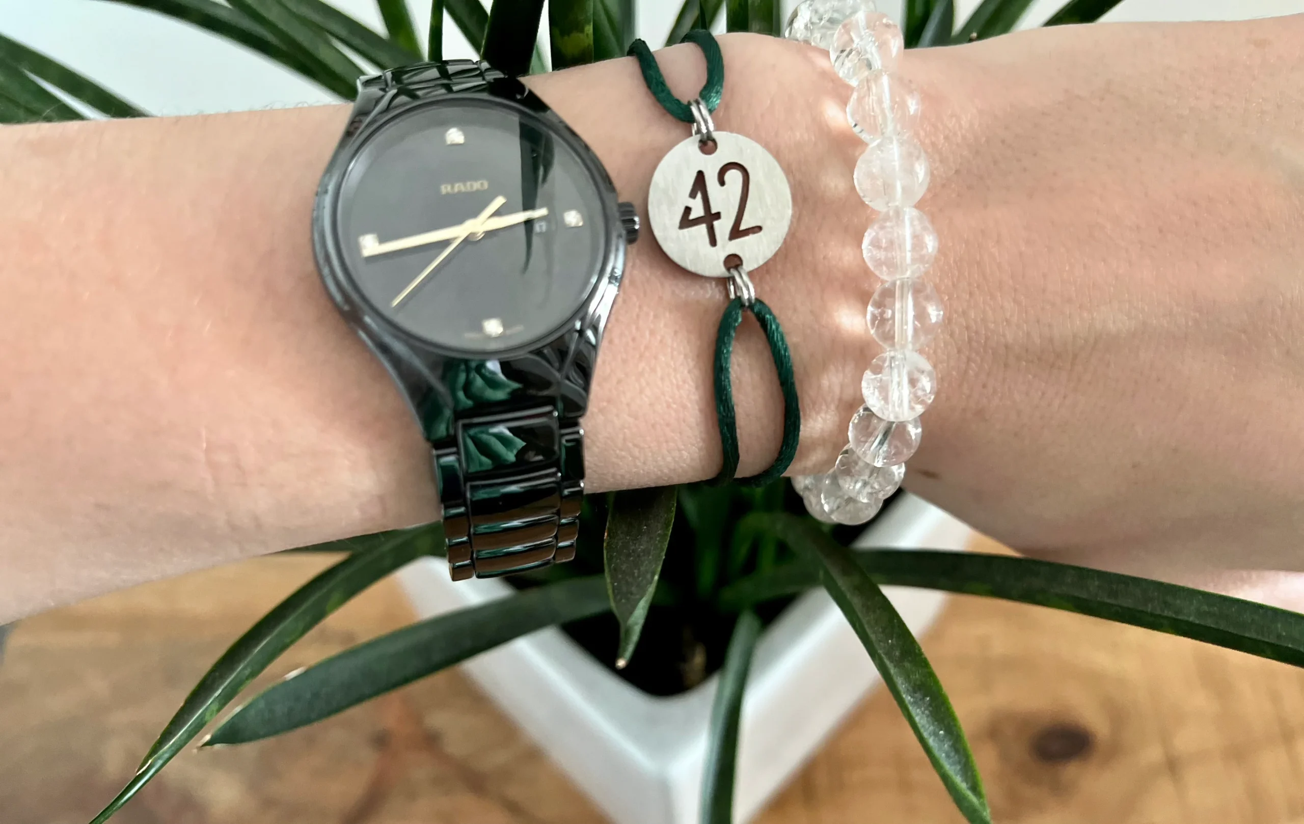 Bracelet 42 petite médaille vert sapin – Image 2