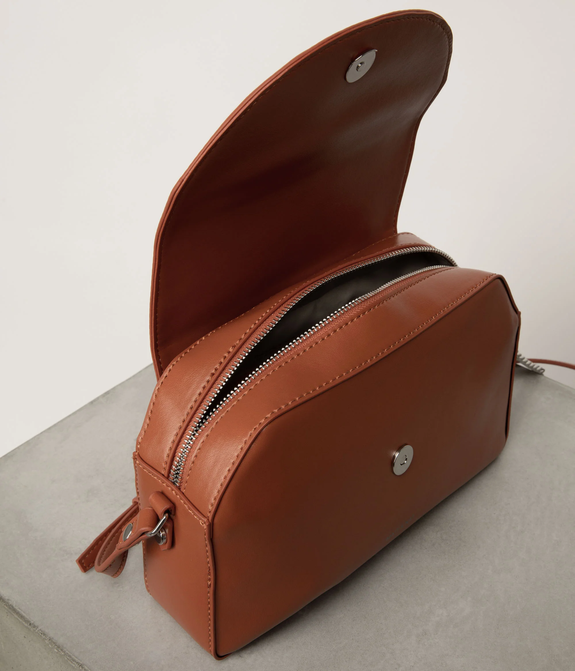 PAAR Sac à bandoulière végétalien - UPPEAL™ – Image 9