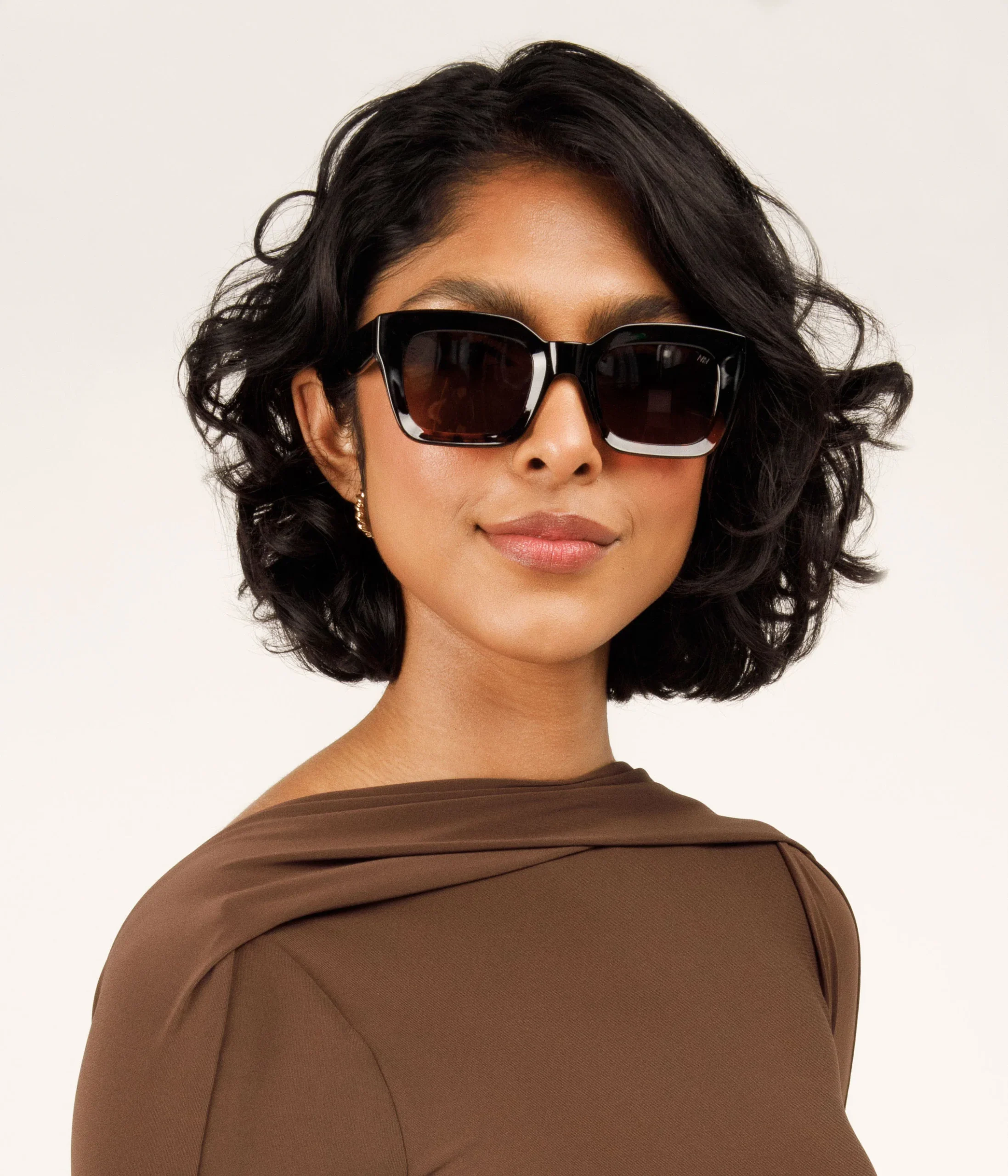 MEHA-2 Lunettes de soleil recyclées – Image 2