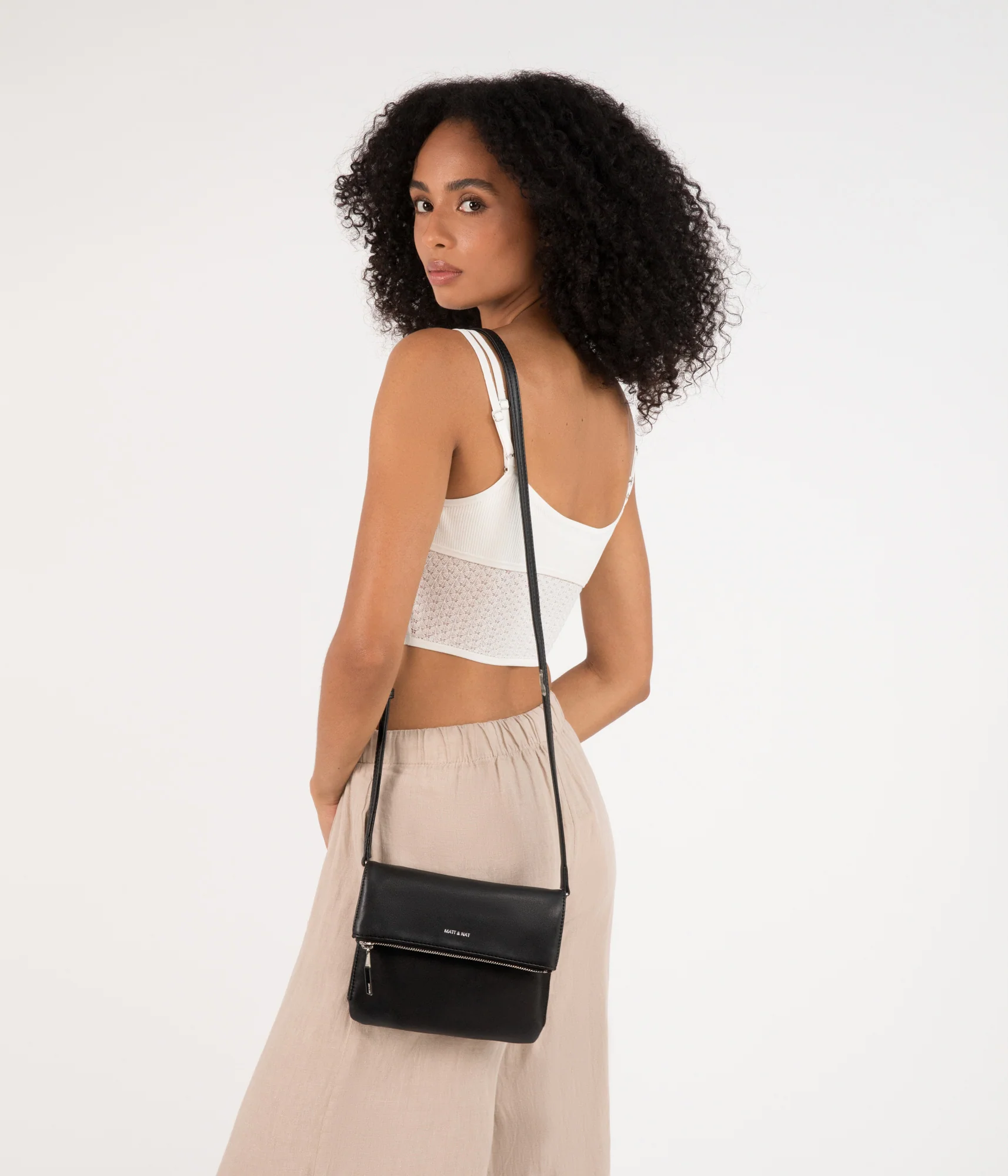 HILEY Petit sac à bandoulière végétalien - Sol – Image 3