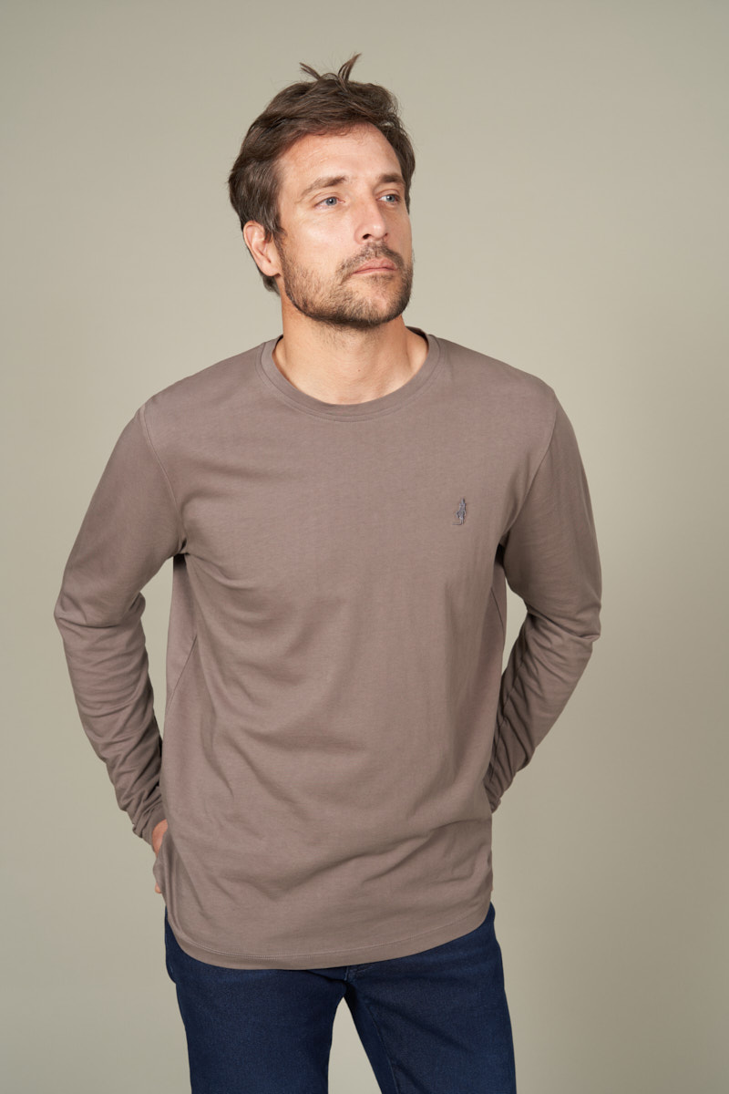 Tee-shirt manches longues uni col rond – Image 2