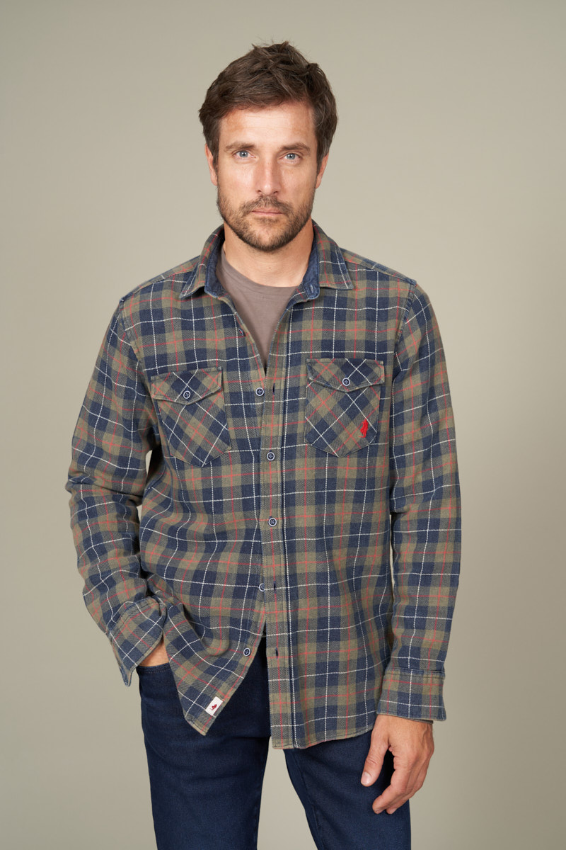 Chemise à carreaux en toile épaisse