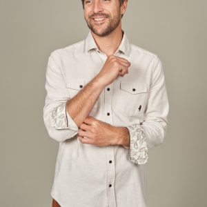 Chemise unie flanelle avec poche à rabat