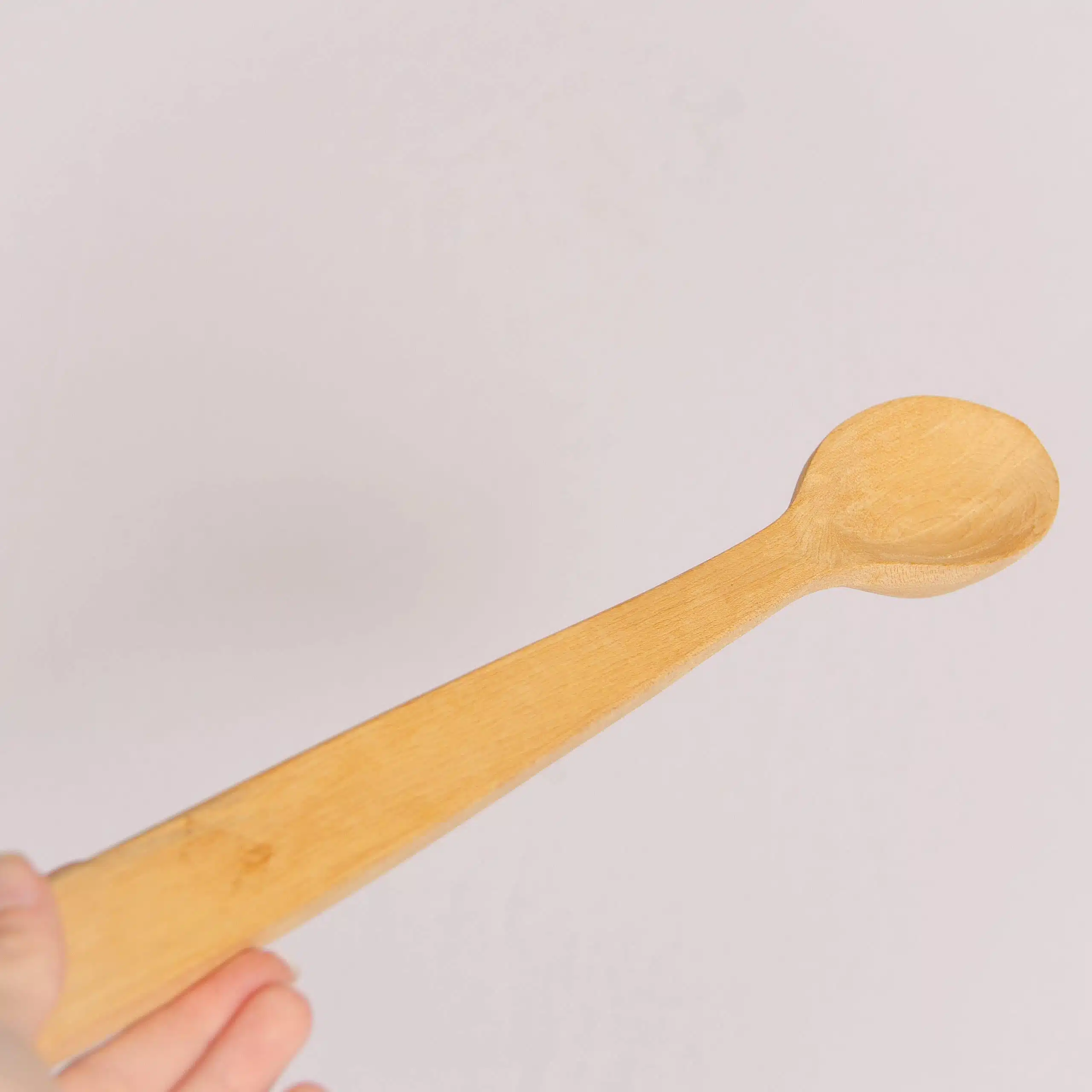 Cuillère artisanale en bois de frêne – bushcraft camping écologique – Fabriqué en France – Image 2