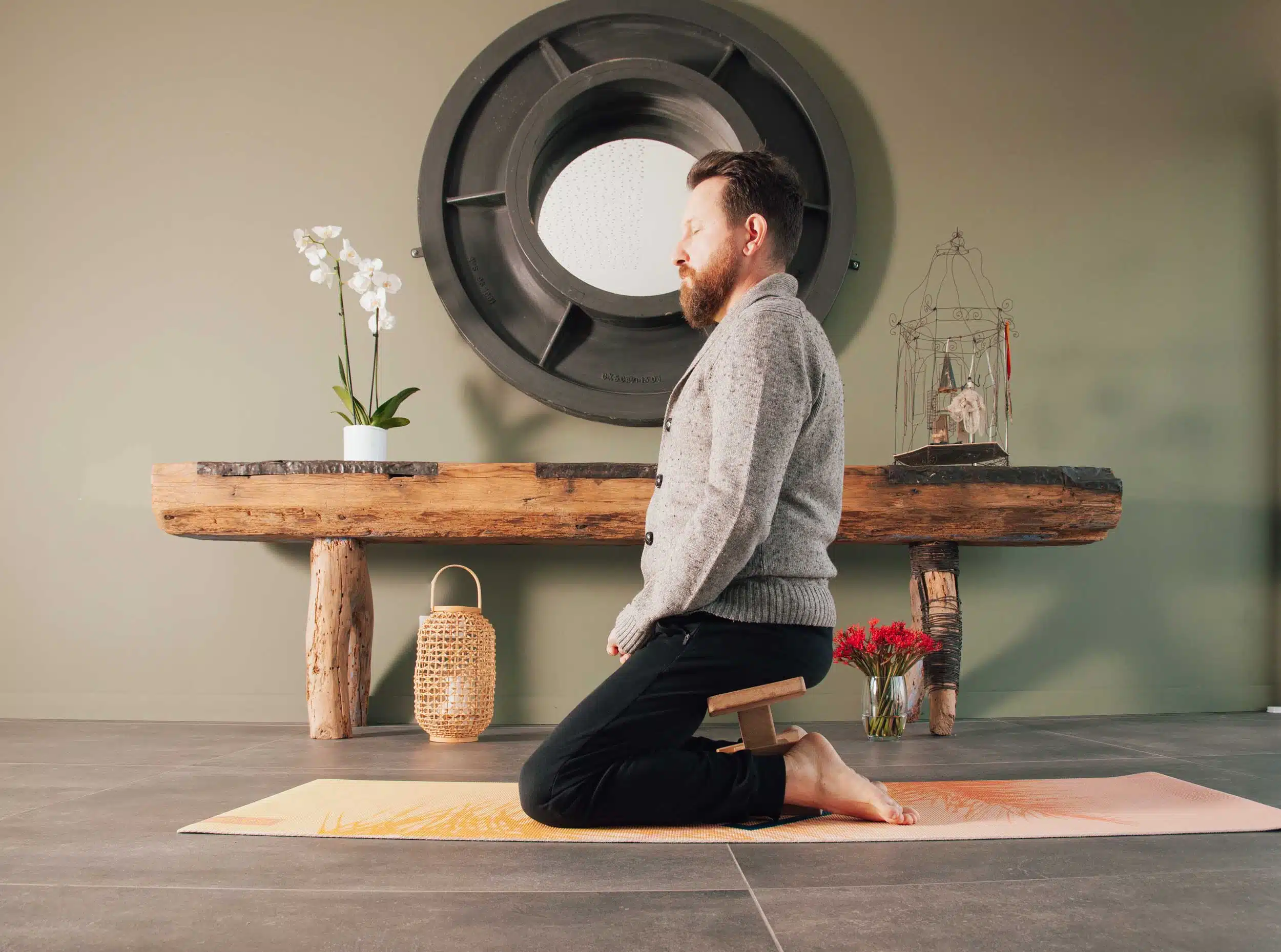 Banc de méditation en bois éco-conçu – Fabriqué en France – Hauteur ajustable – Image 6